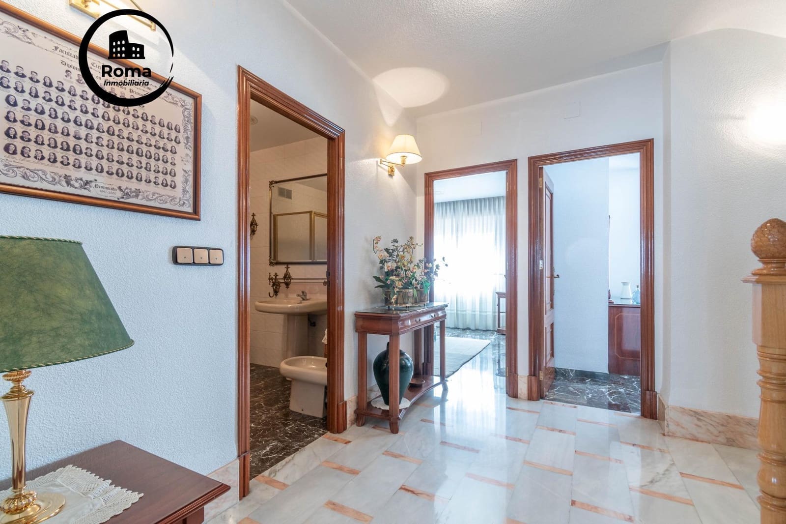 10 bedroom Semi-detached Villa for sale in Jun with garage - € 540,000 (Ref: 9450333)