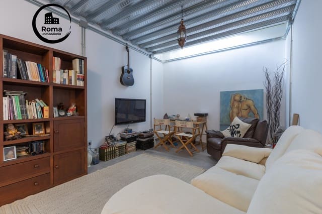 2 soveværelse Byhus til salg i Granada by med garage - € 340.000 (Ref: 9450335)