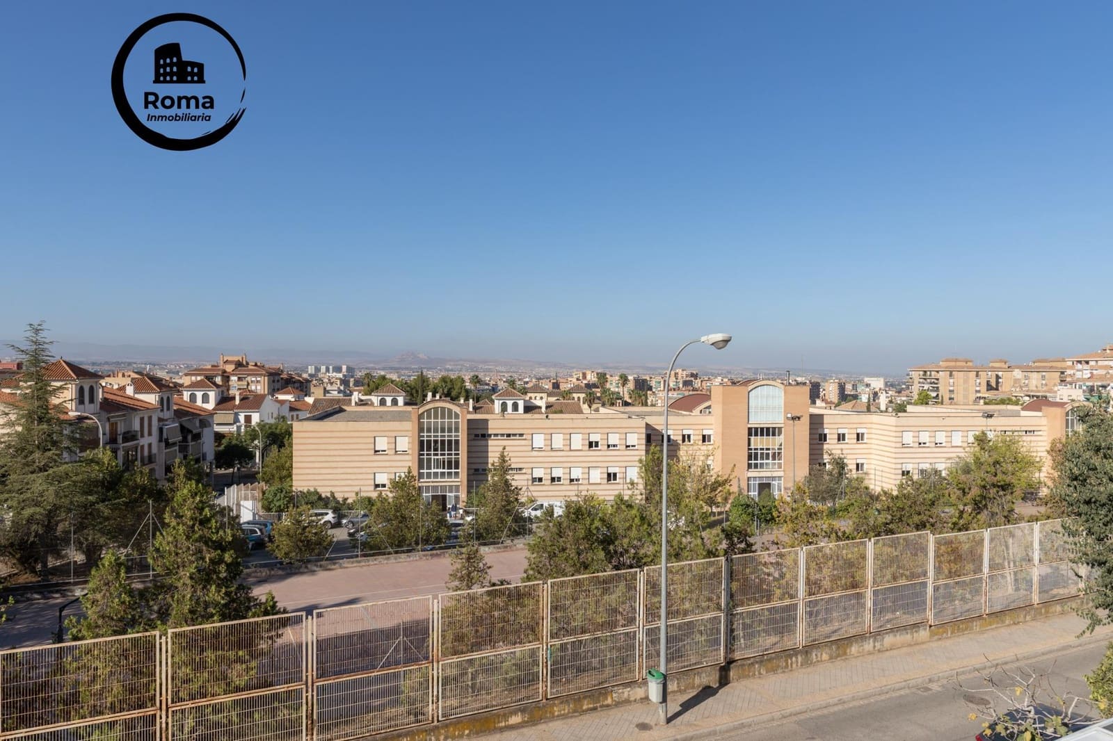 2 soverom Hus til salgs i Granada by med garasje - € 340 000 (Ref: 9450335)