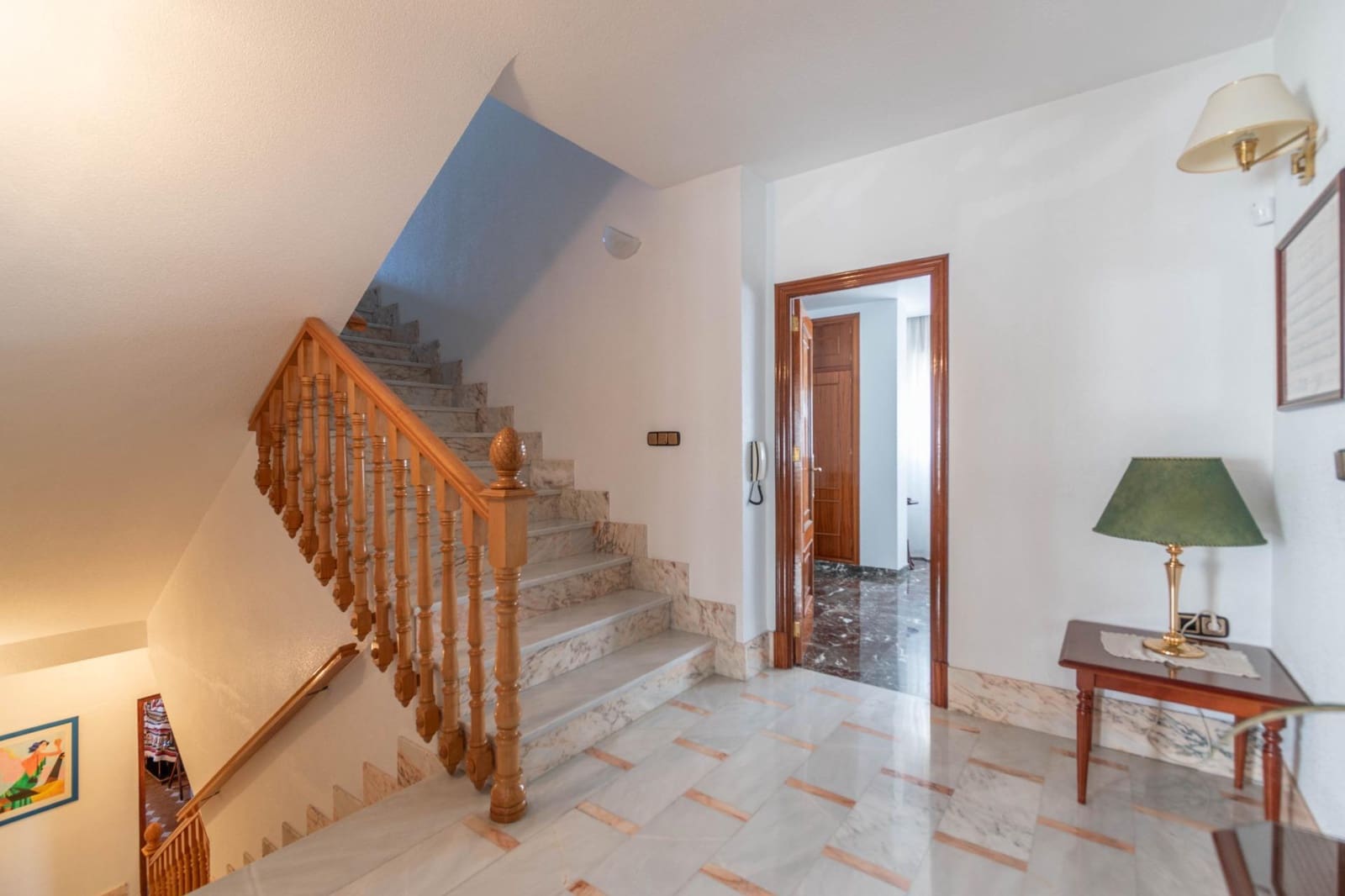 10 sovrum Semi-fristående Villa till salu i Jun med garage - 540 000 € (Ref: 9450336)