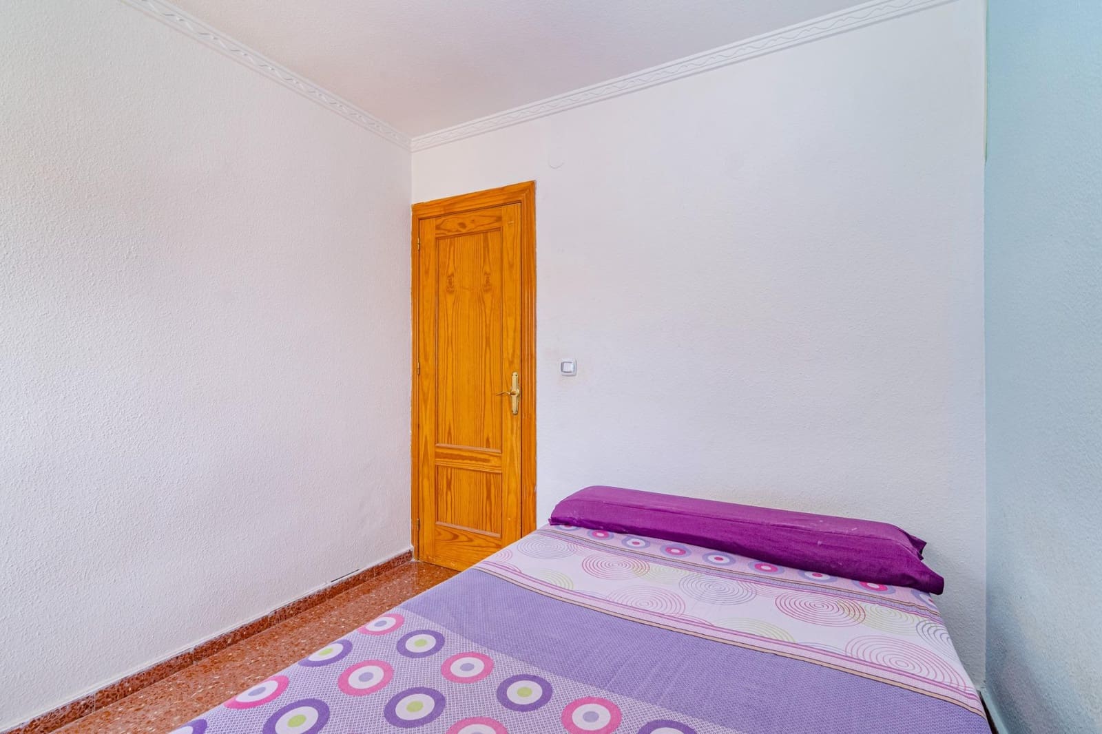 3 slaapkamer Flat te koop in Granada stad met garage - € 114.900 (Ref: 9456420)
