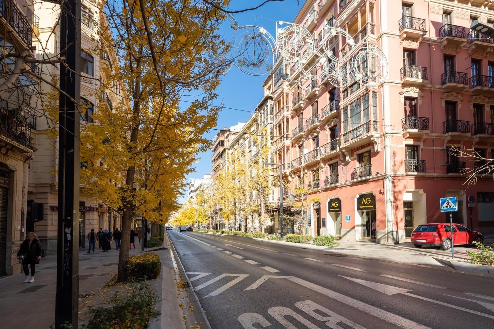 Local Comercial en Granada ciudad en venta - 75.000 € (Ref: 9456424)