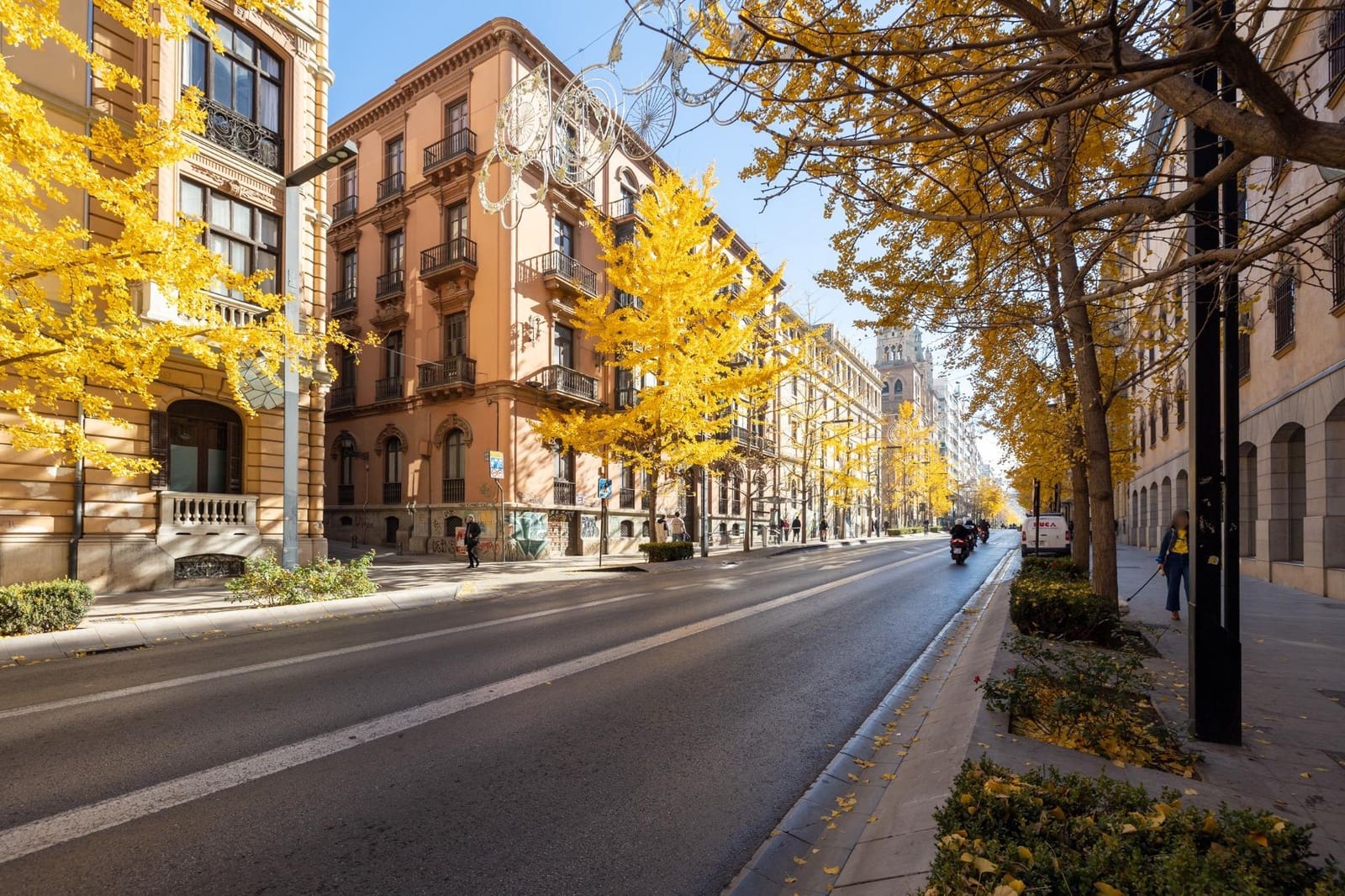 Local Comercial en Granada ciudad en venta - 75.000 € (Ref: 9456424)