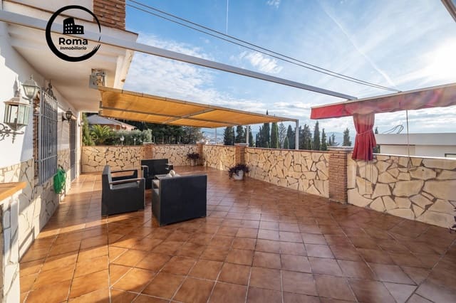 Chalet de 5 habitaciones en Centro, Granada ciudad en venta con garaje - 440.000 € (Ref: 9456427)