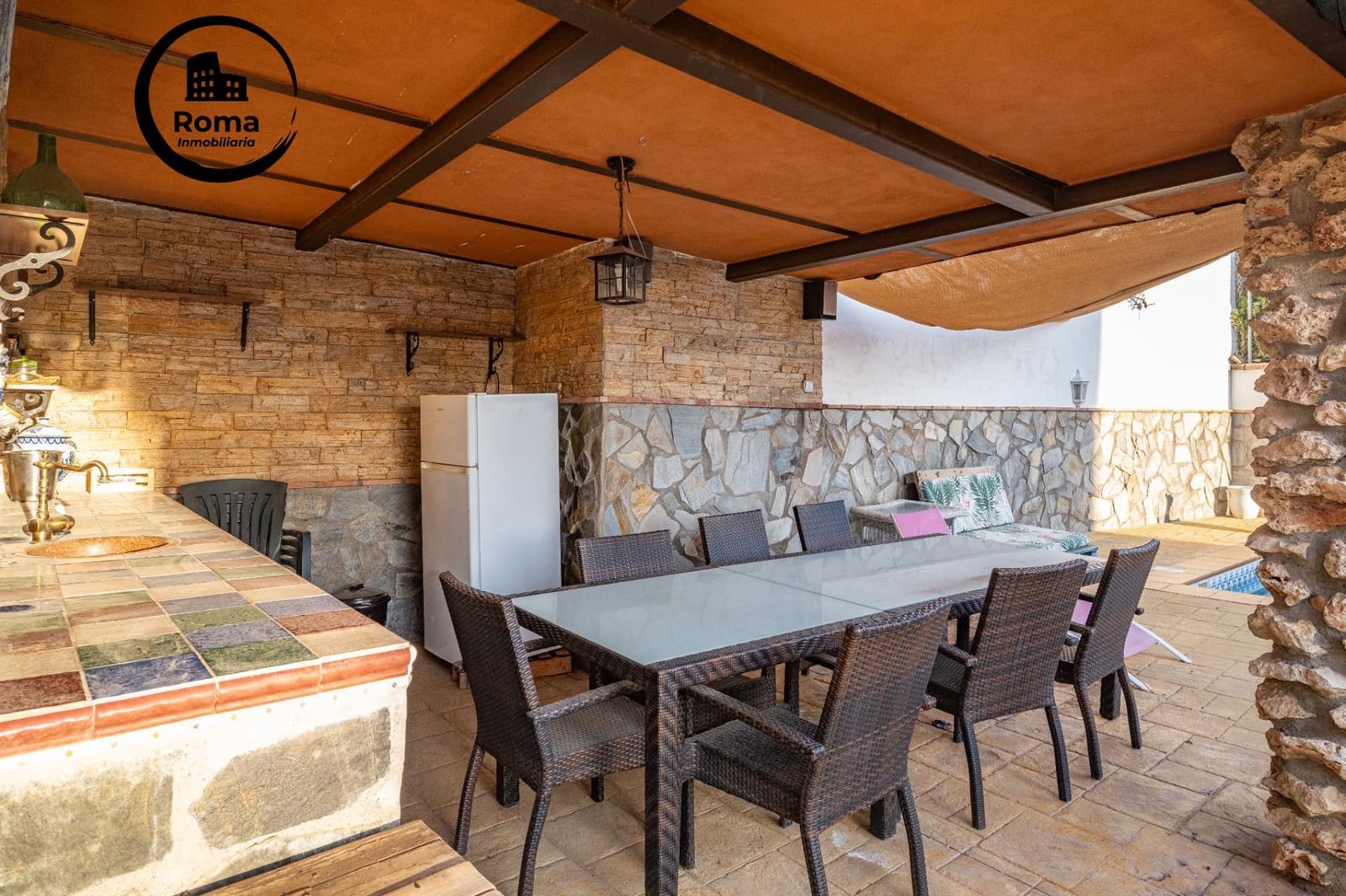 Chalet de 5 habitaciones en Granada ciudad en venta con garaje - 440.000 € (Ref: 9456427)