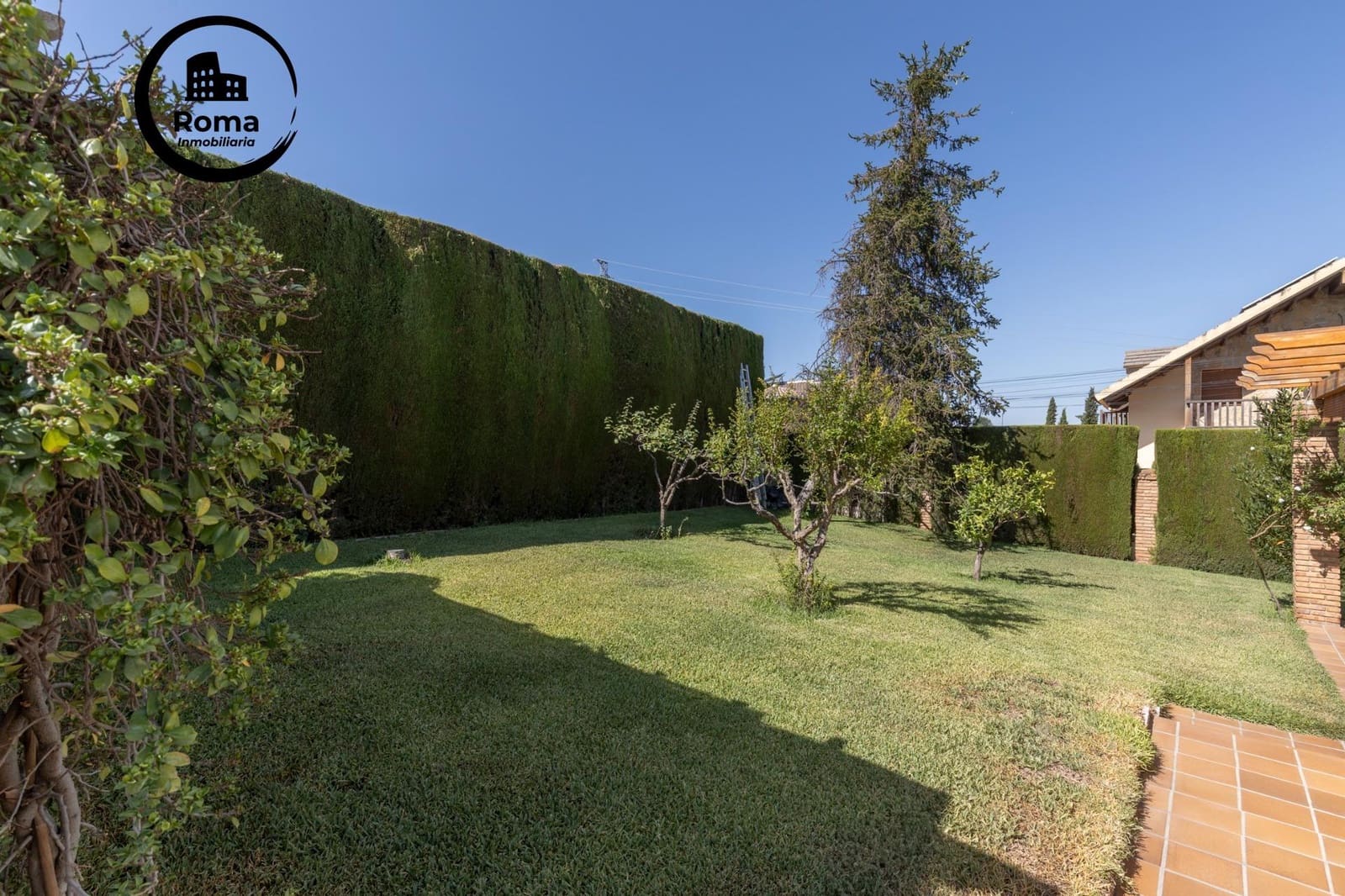 5 Zimmer Villa zu verkaufen in Gojar mit Pool Garage - 467.000 € (Ref: 9456428)