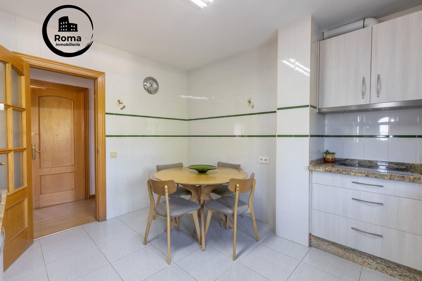 5 Zimmer Villa zu verkaufen in Gojar mit Pool Garage - 467.000 € (Ref: 9456428)