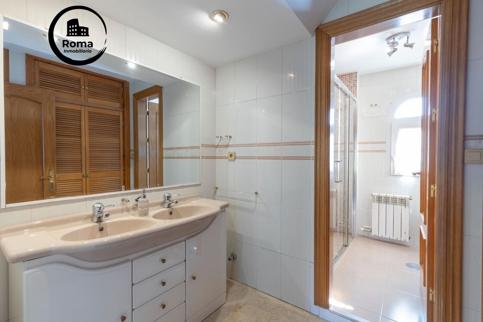 5 Zimmer Villa zu verkaufen in Gojar mit Pool Garage - 467.000 € (Ref: 9456428)