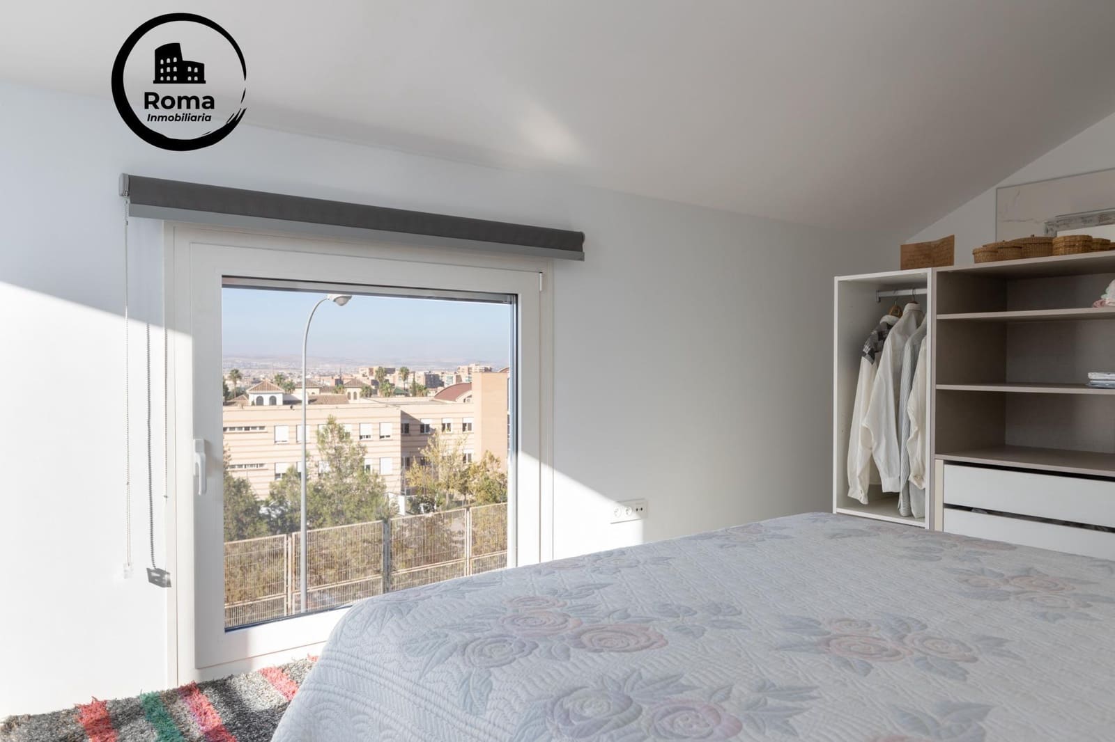 Casa de 2 habitaciones en Granada ciudad en venta con garaje - 340.000 € (Ref: 9456433)