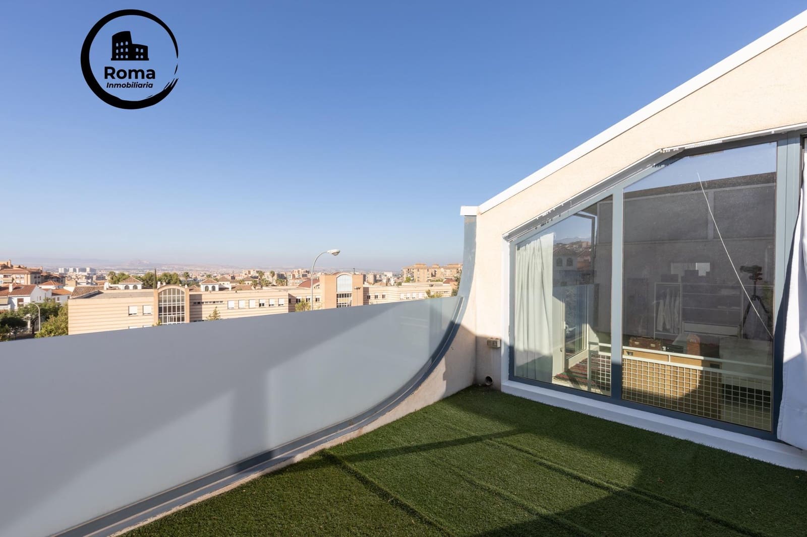 Casa de 2 habitaciones en Granada ciudad en venta con garaje - 340.000 € (Ref: 9456433)