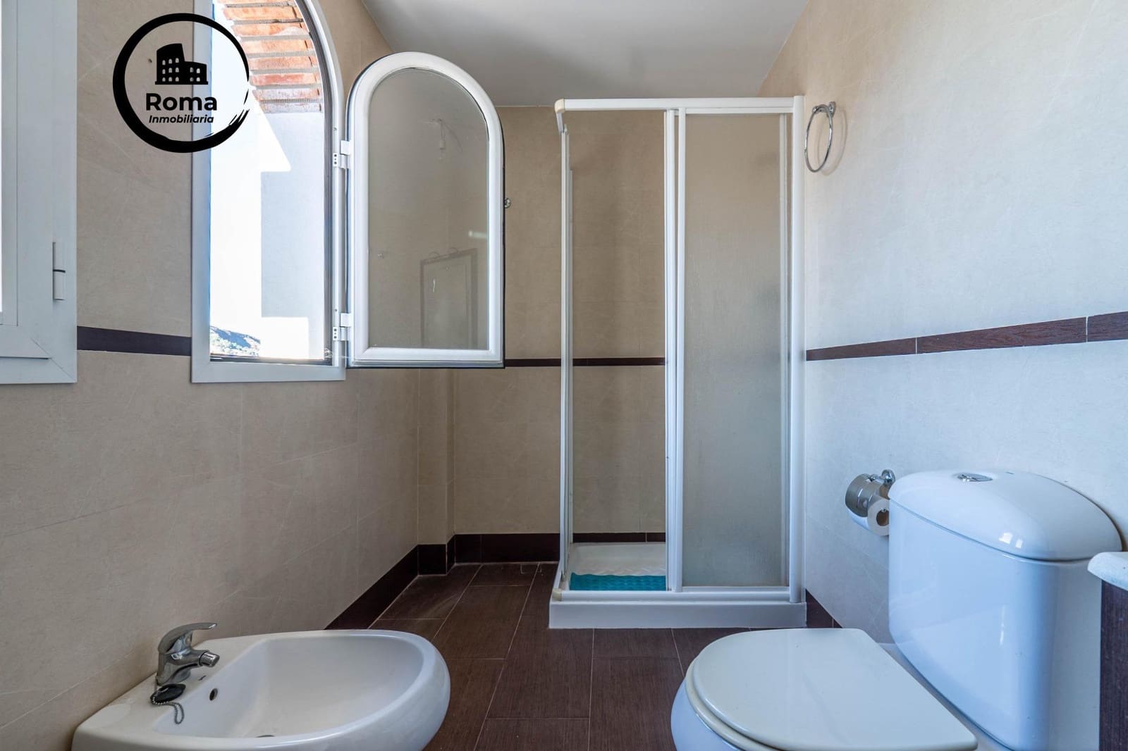 3 sypialnia Dom na sprzedaż w Cenes de la Vega z basenem garażem - 298 000 € (Ref: 9456435)