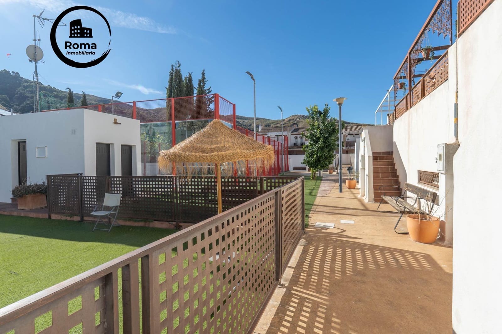 3 sypialnia Dom na sprzedaż w Cenes de la Vega z basenem garażem - 298 000 € (Ref: 9456435)