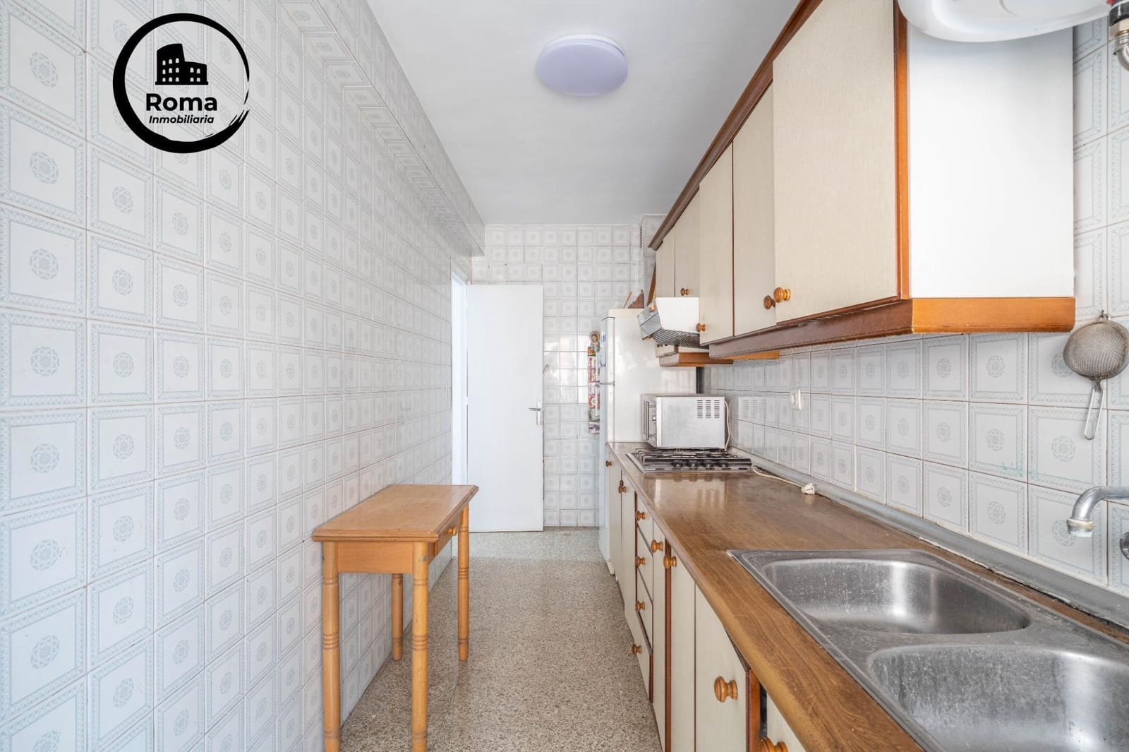 Piso de 3 habitaciones en Granada ciudad en venta - 215.000 € (Ref: 9462473)
