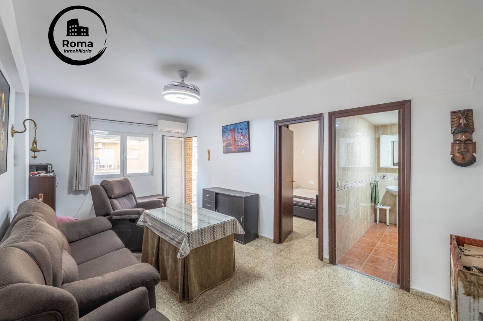 Piso de 3 habitaciones en Granada ciudad en venta - 215.000 € (Ref: 9462473)