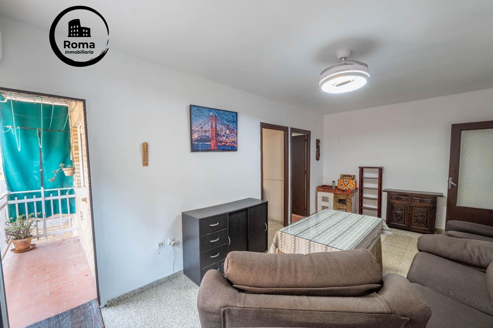 Piso de 3 habitaciones en Granada ciudad en venta - 215.000 € (Ref: 9462473)