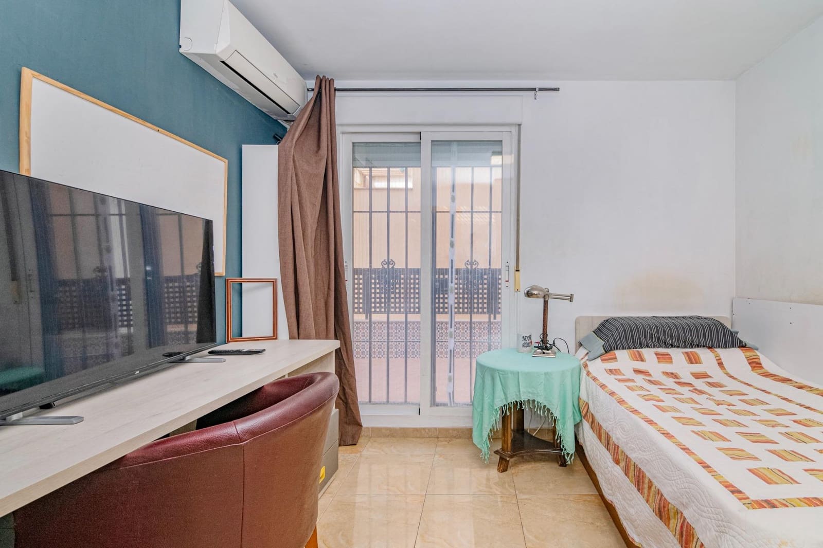 2 bedroom Flat for sale in Las Gabias with garage - € 156,000 (Ref: 9466039)