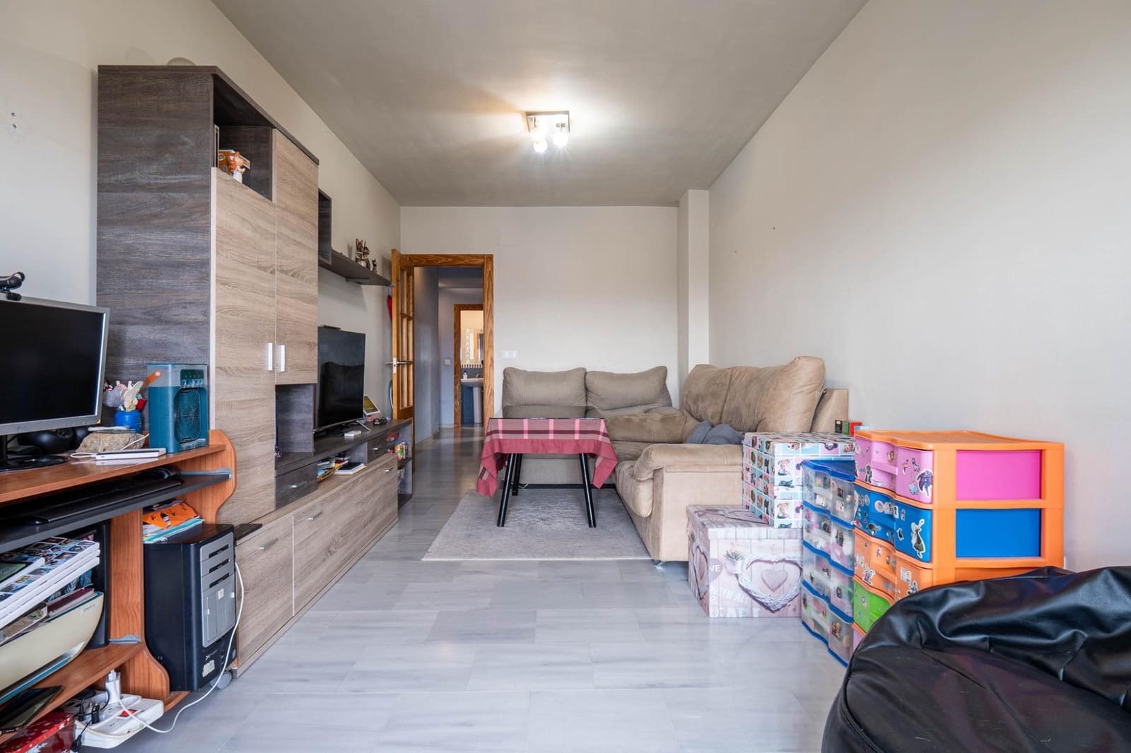 Ático de 2 habitaciones en Las Gabias en venta - 130.000 € (Ref: 9466040)