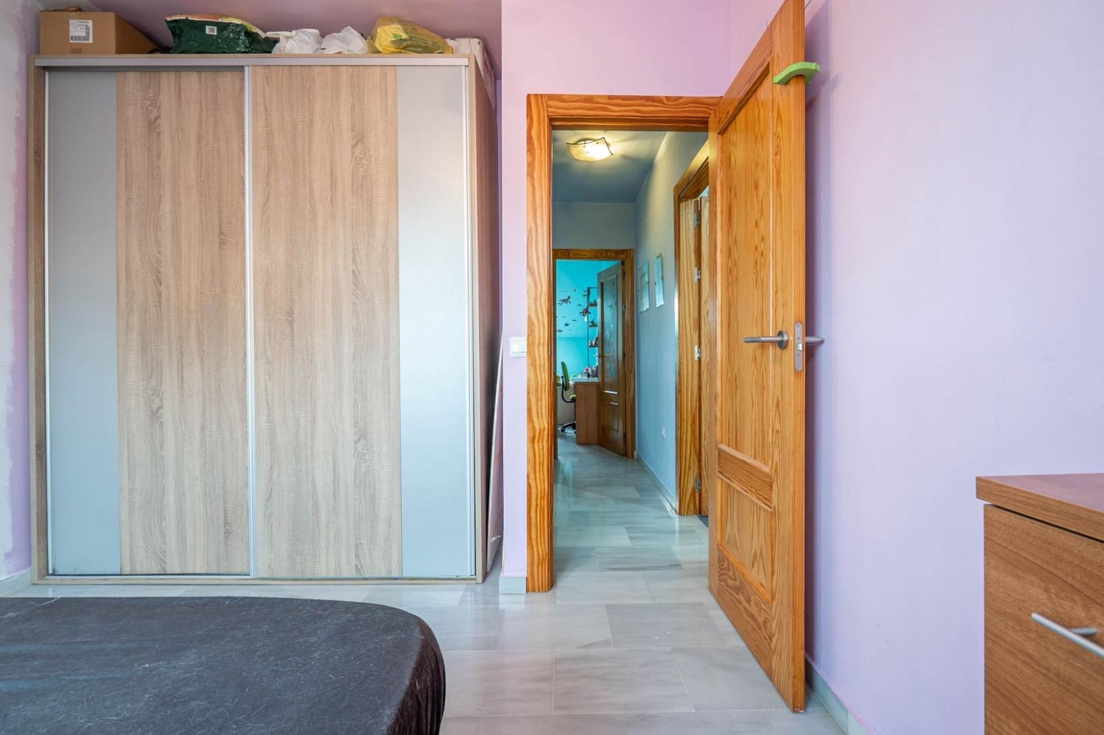 Ático de 2 habitaciones en Las Gabias en venta - 130.000 € (Ref: 9466040)