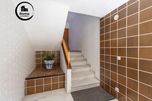 3 sovrum Lägenhet till salu i Granada stad med garage - 135 000 € (Ref: 9466042)