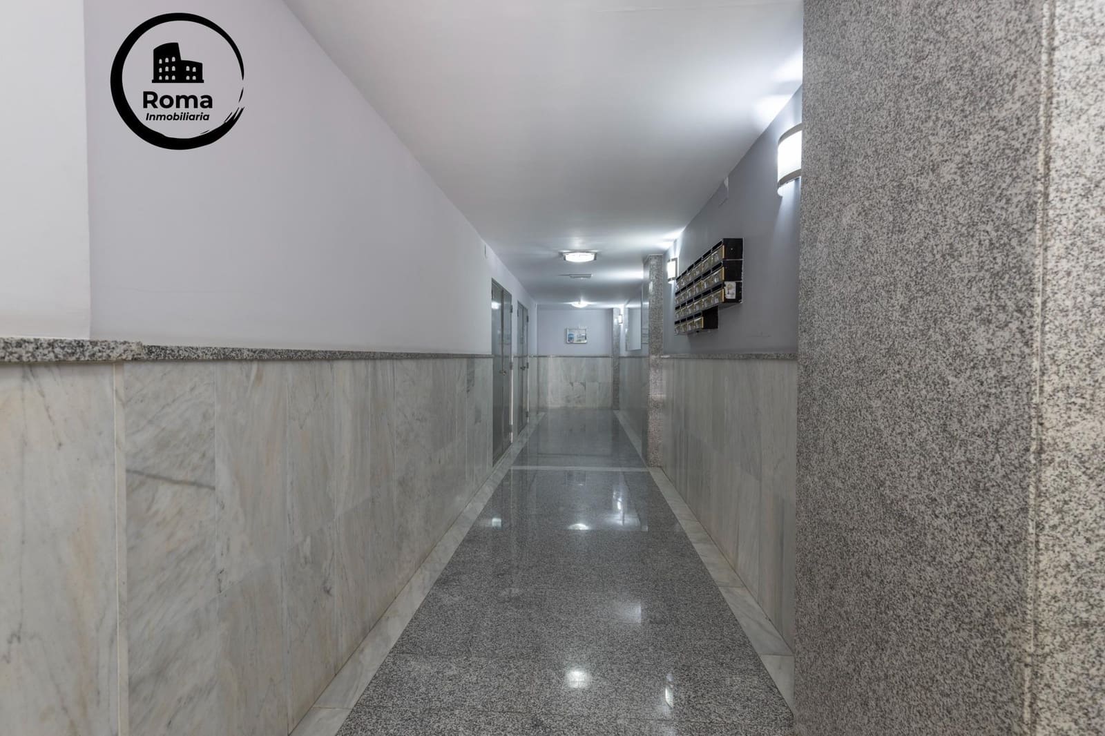 2 quarto Apartamento para venda em Churriana de la Vega - 190 000 € (Ref: 9466046)