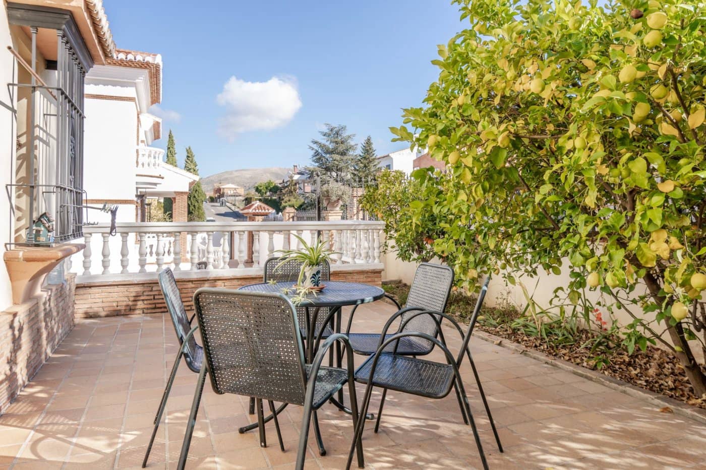 6 bedroom Villa for sale in Monachil with pool garage - € 485,000 (Ref: 9466048)