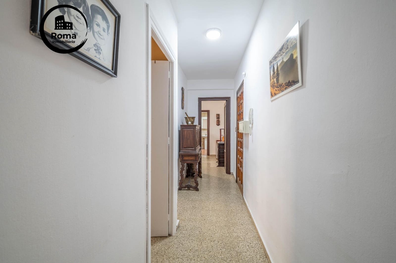 Piso de 3 habitaciones en Granada ciudad en venta - 215.000 € (Ref: 9466050)