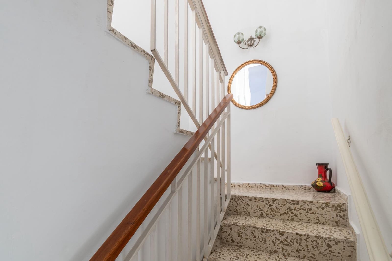 Adosado de 5 habitaciones en Armilla en venta - 239.000 € (Ref: 9466052)