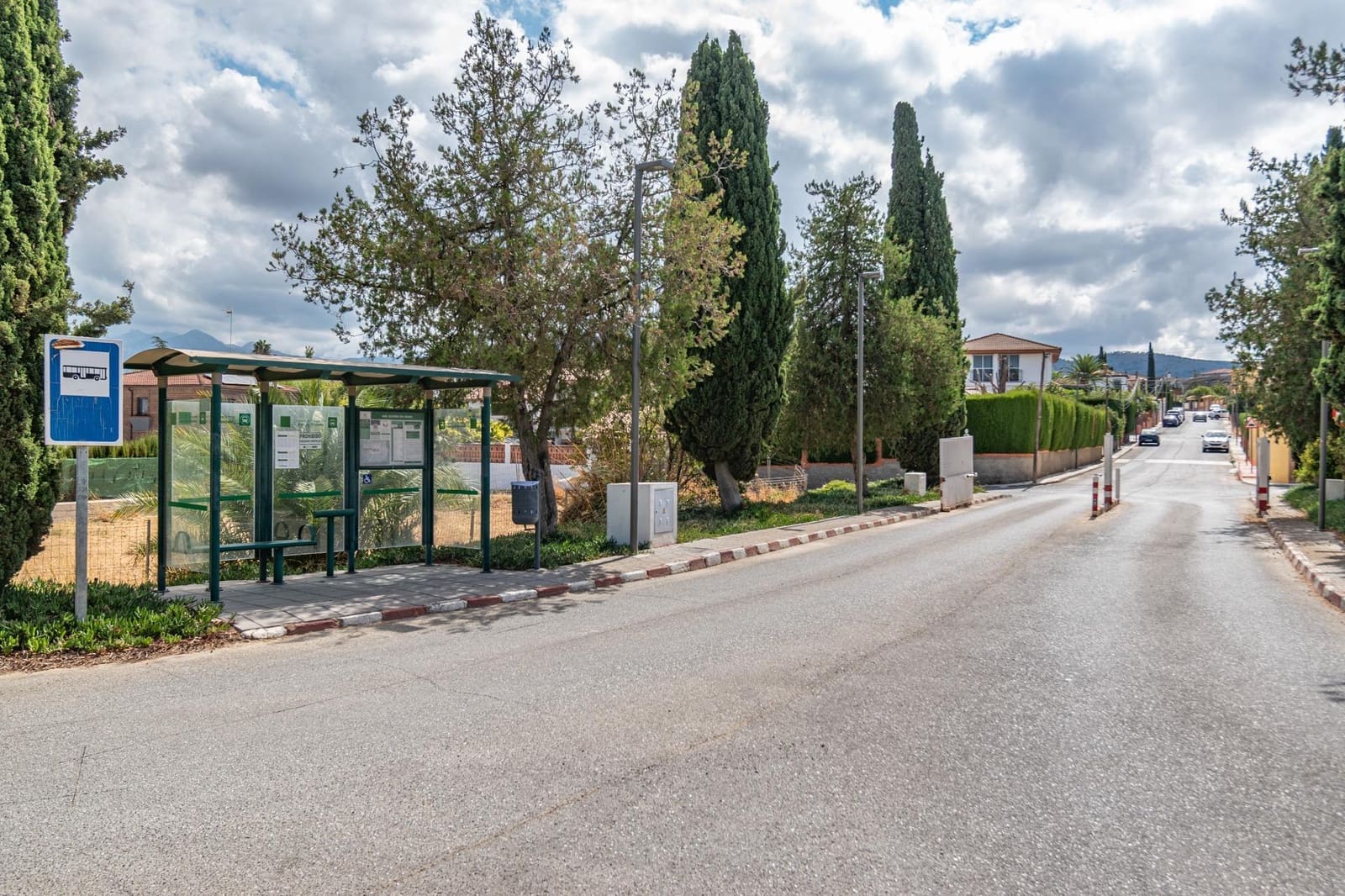 4 slaapkamer Villa te koop in Otura met zwembad garage - € 319.000 (Ref: 9466054)