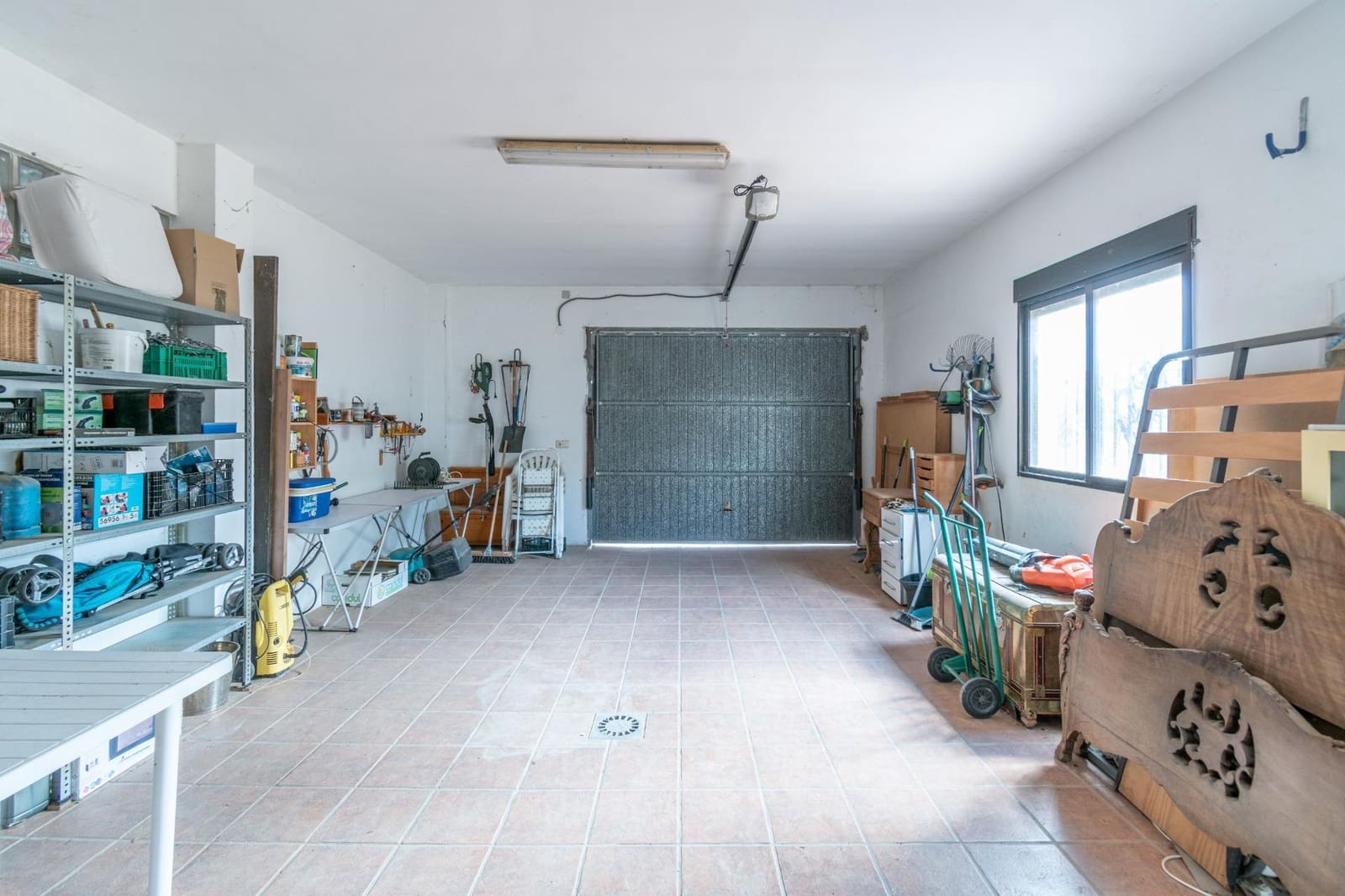 4 slaapkamer Villa te koop in Otura met zwembad garage - € 319.000 (Ref: 9466054)