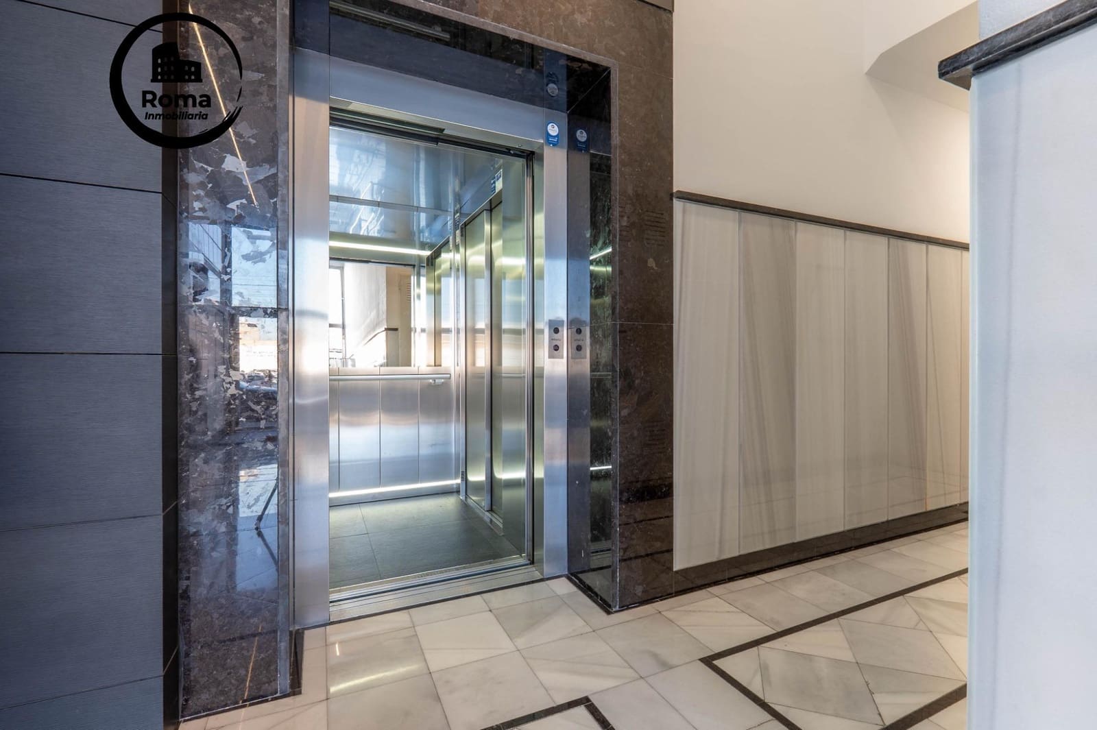 2 sovrum Lägenhet till salu i Armilla med pool garage - 350 000 € (Ref: 9466057)