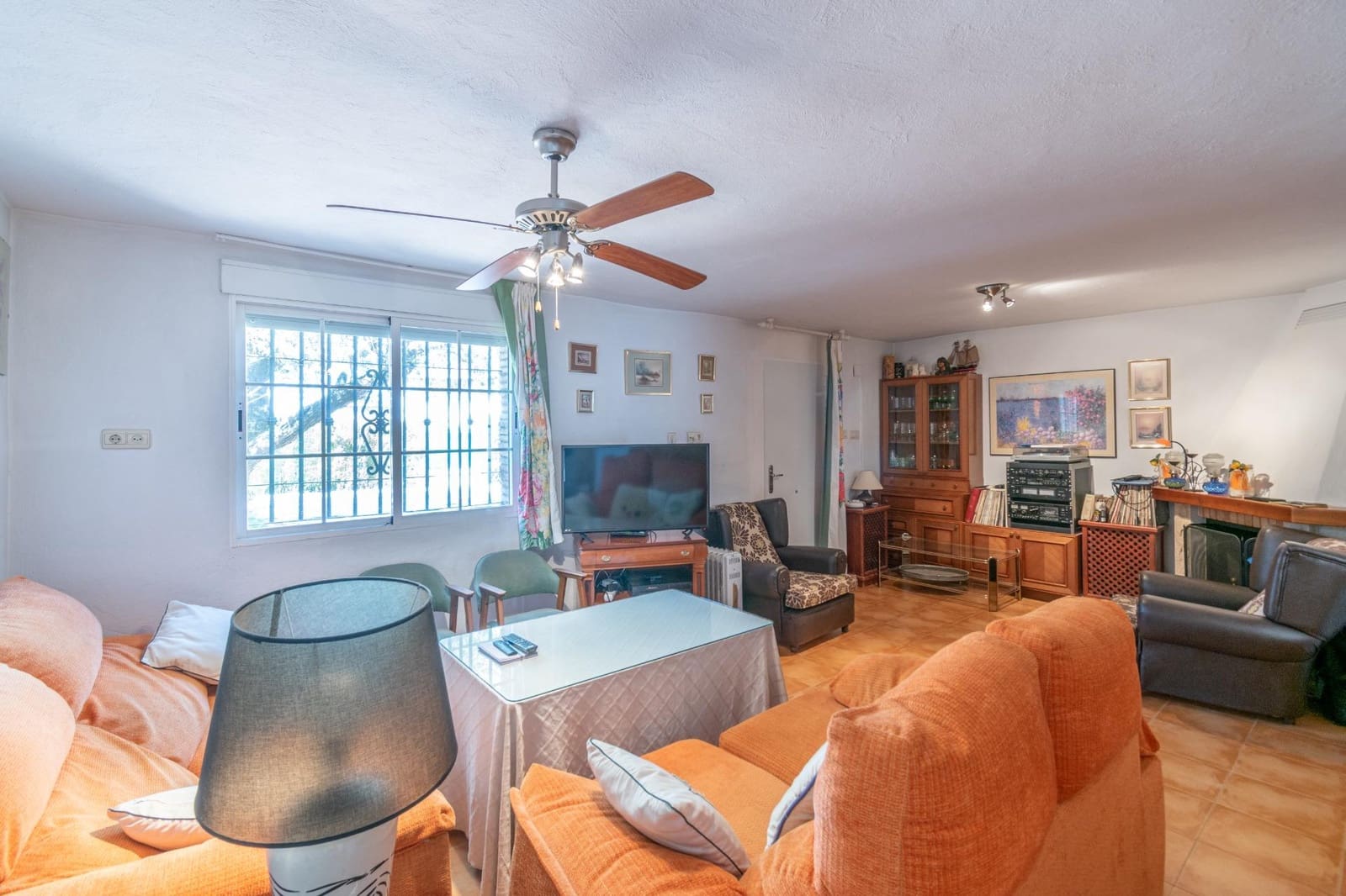 Chalet de 4 habitaciones en La Zubia en venta con piscina garaje - 380.000 € (Ref: 9466058)