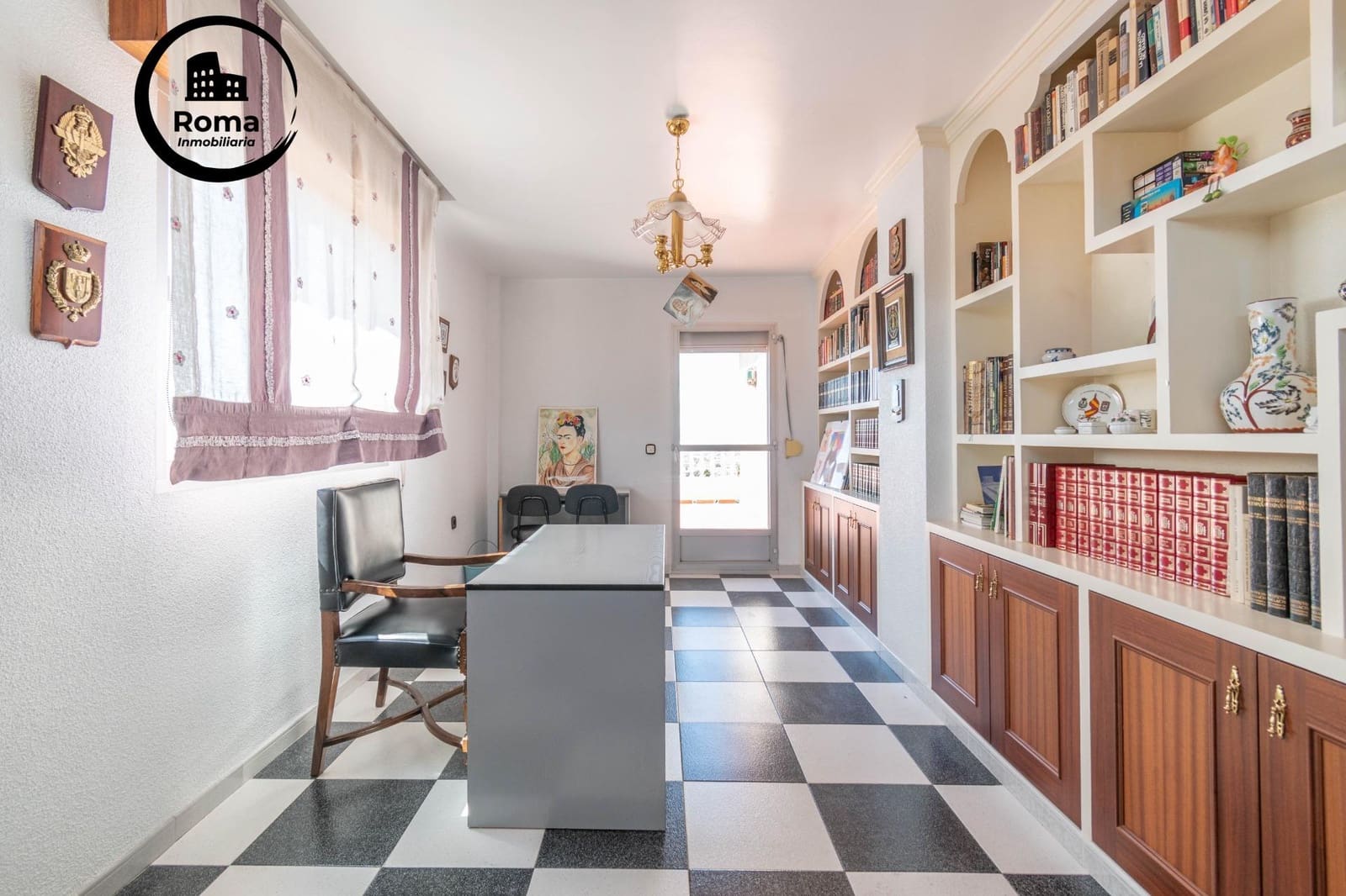 Pareado de 10 habitaciones en Jun en venta con garaje - 540.000 € (Ref: 9466060)