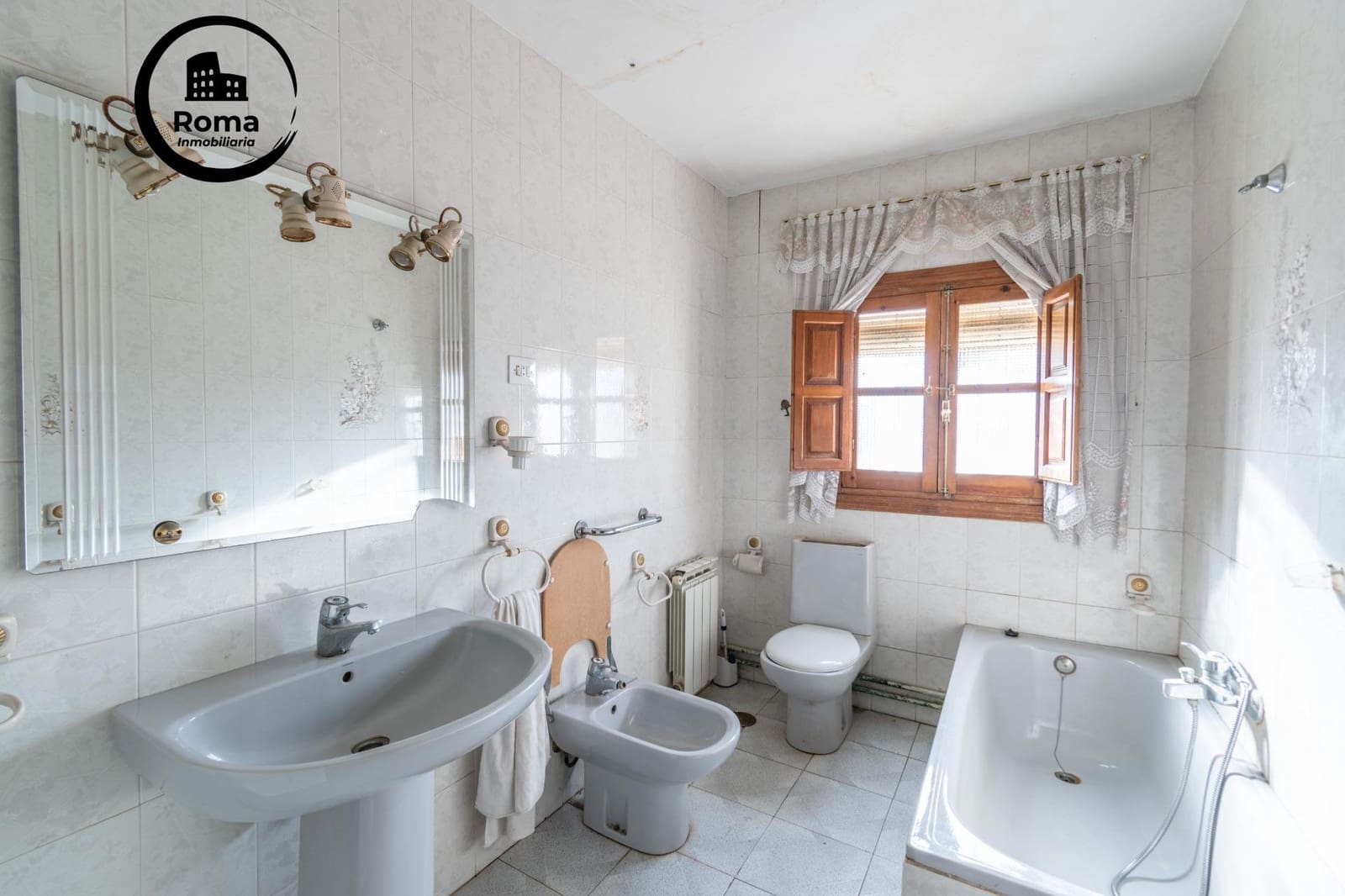 8 quarto Moradia para venda em Ambroz - 290 000 € (Ref: 9466062)