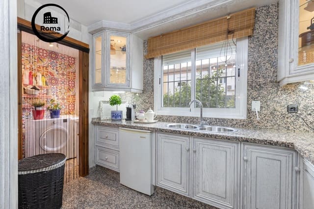 4 chambre Villa/Maison à vendre à Atarfe - 380 000 € (Ref: 9466064)