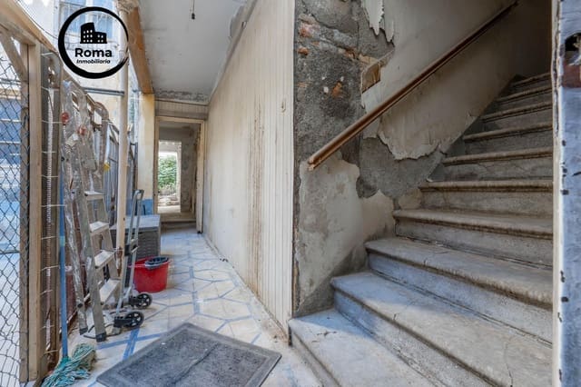 7 bedroom Townhouse for sale in Santa Fe with garage - € 155,000 (Ref: 9468561)