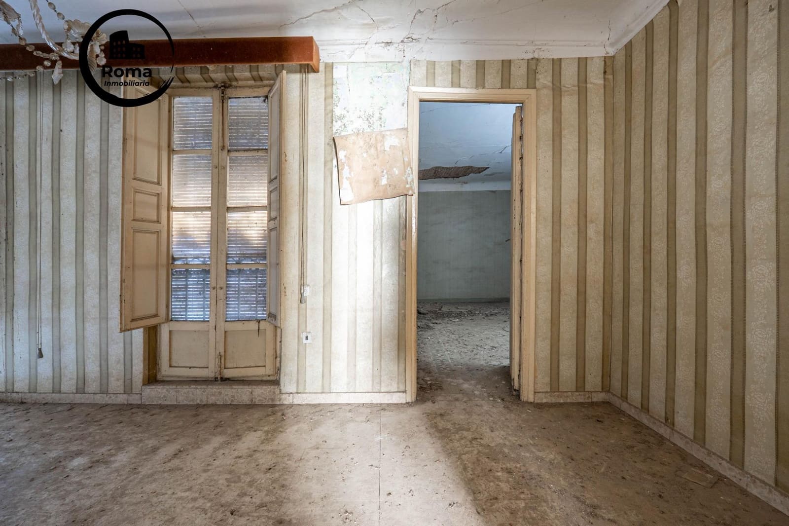 7 Zimmer Haus zu verkaufen in Santa Fe mit Garage - 155.000 € (Ref: 9468561)