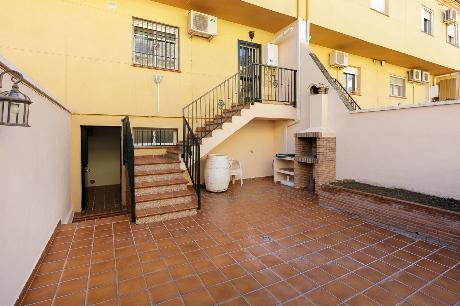 3 quarto Moradia em Banda para venda em Churriana de la Vega com garagem - 289 000 € (Ref: 9473064)