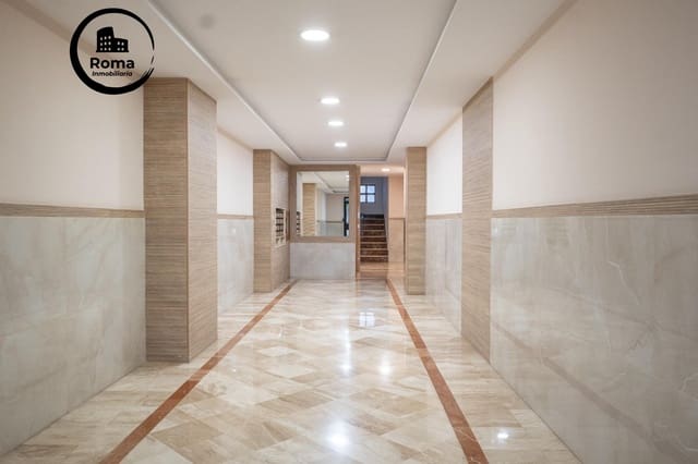 Piso de 4 habitaciones en Granada ciudad en venta - 285.000 € (Ref: 9473066)
