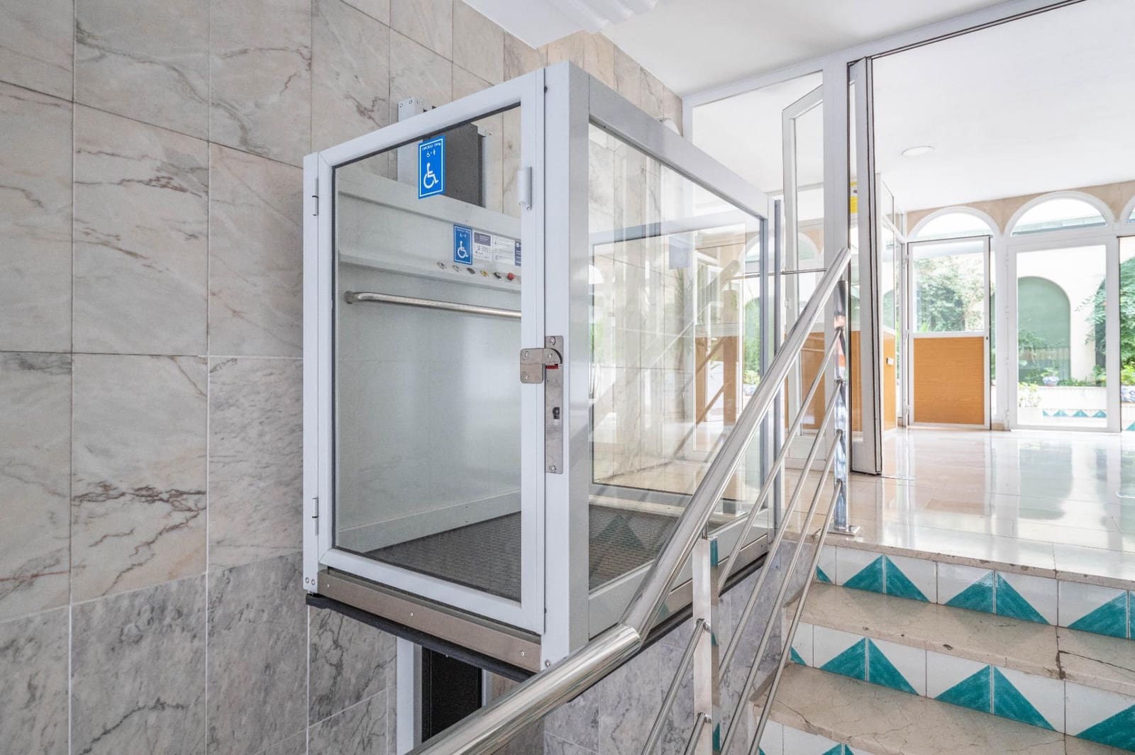 3 Zimmer Wohnung zu verkaufen in Granada Stadt mit Garage - 409.000 € (Ref: 9473067)