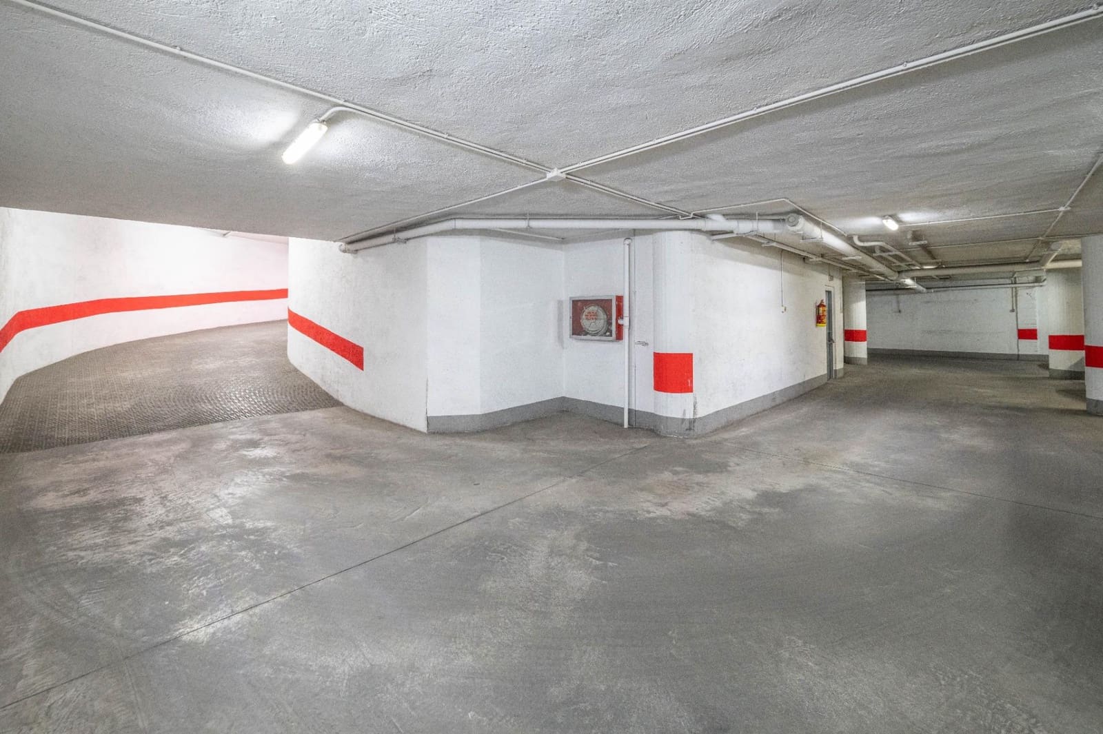 3 Zimmer Wohnung zu verkaufen in Granada Stadt mit Garage - 409.000 € (Ref: 9473067)