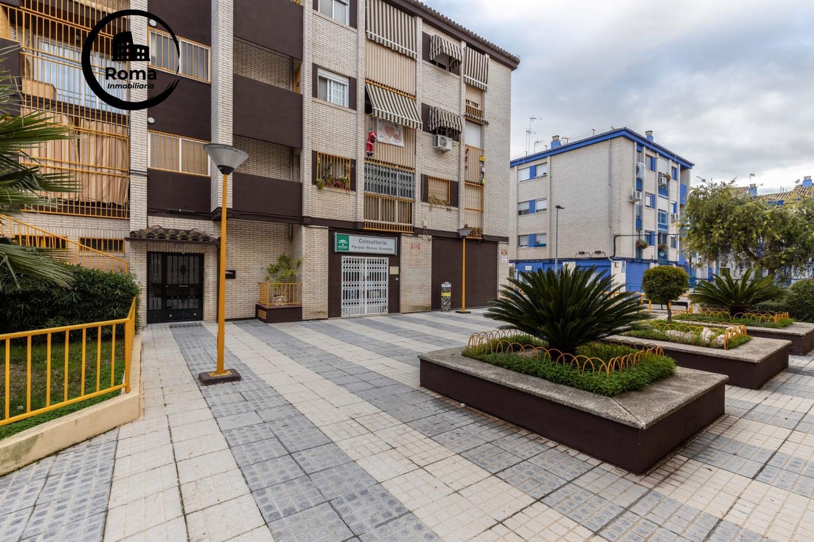 3 chambre Appartement à vendre à Grenade ville avec garage - 129 900 € (Ref: 9473071)