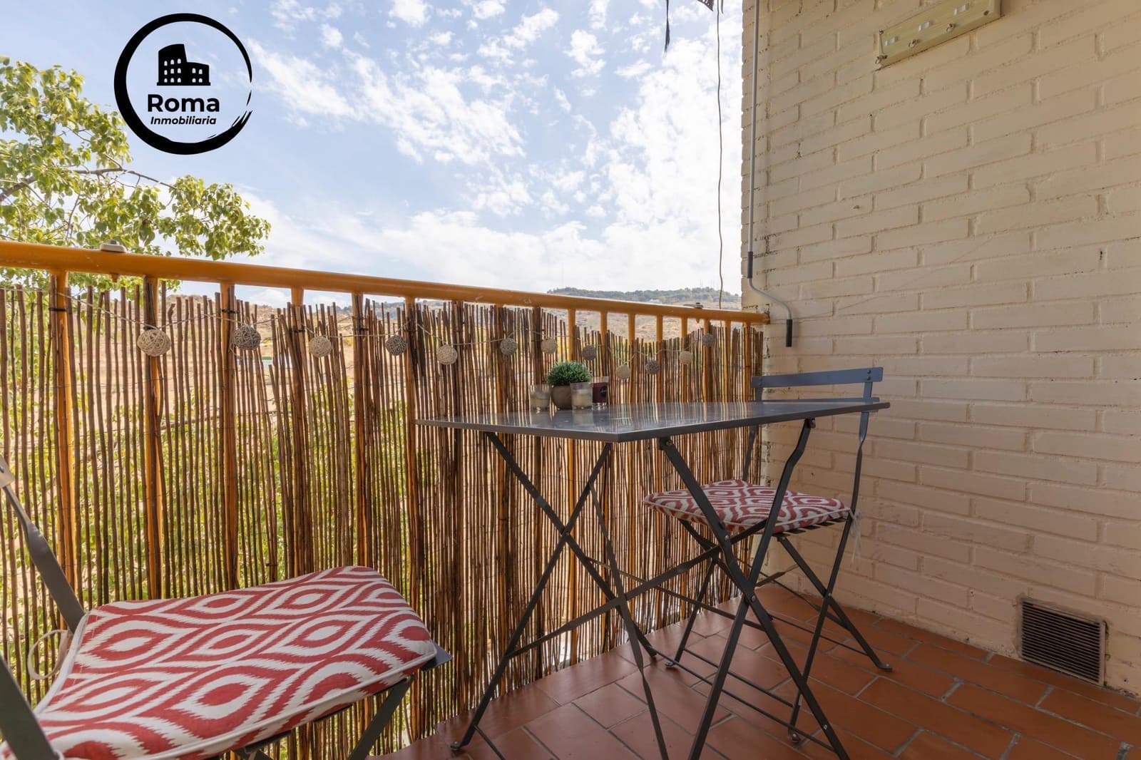 3 chambre Appartement à vendre à Grenade ville avec garage - 129 900 € (Ref: 9473071)