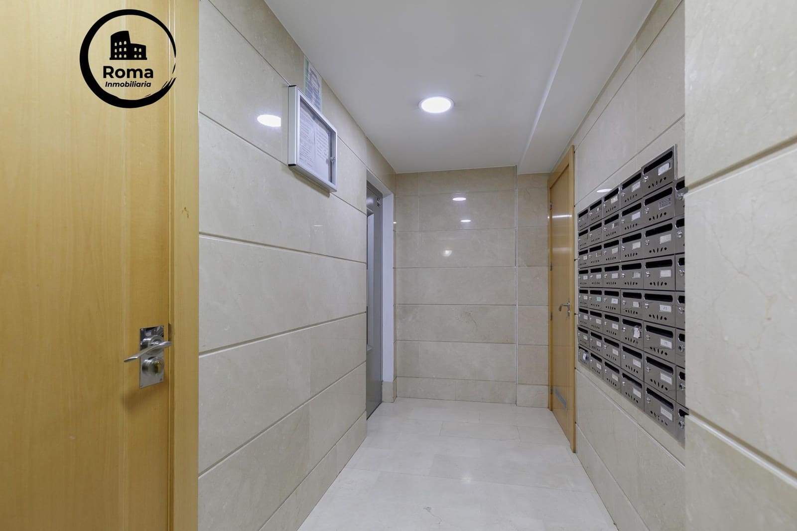 Piso de 3 habitaciones en Granada ciudad en venta - 269.900 € (Ref: 9473079)