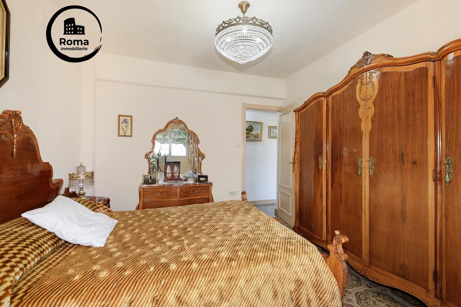 Piso de 3 habitaciones en Granada ciudad en venta - 269.900 € (Ref: 9473079)