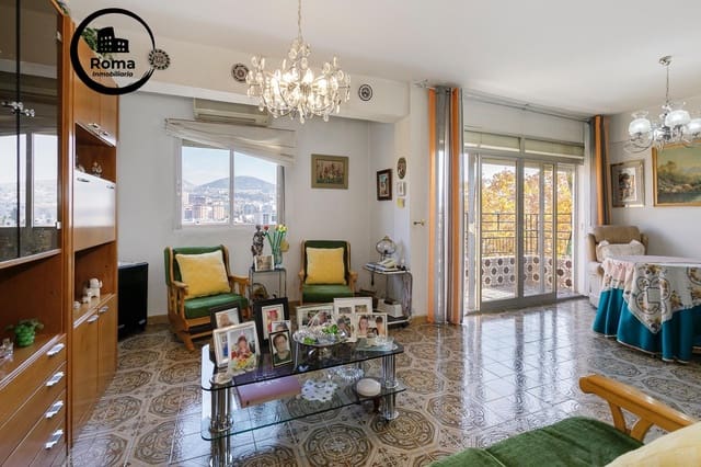 Piso de 3 habitaciones en Granada ciudad en venta - 269.900 € (Ref: 9473079)
