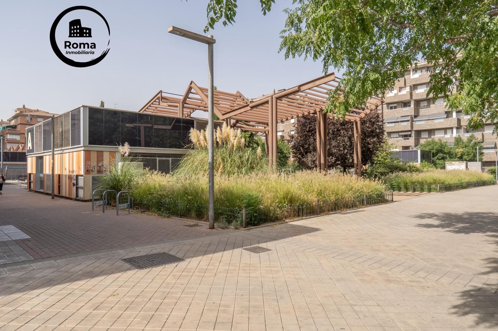 2 soveværelse Lejlighed til salg i Granada by med garage - € 195.000 (Ref: 9488728)