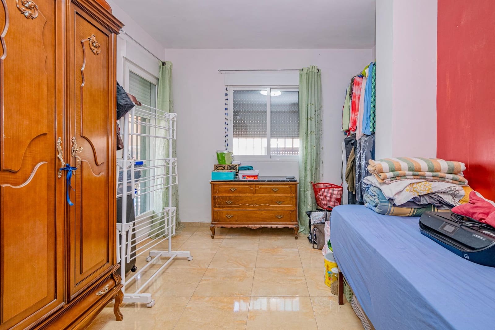 2 bedroom Flat for sale in Las Gabias with garage - € 156,000 (Ref: 9491534)