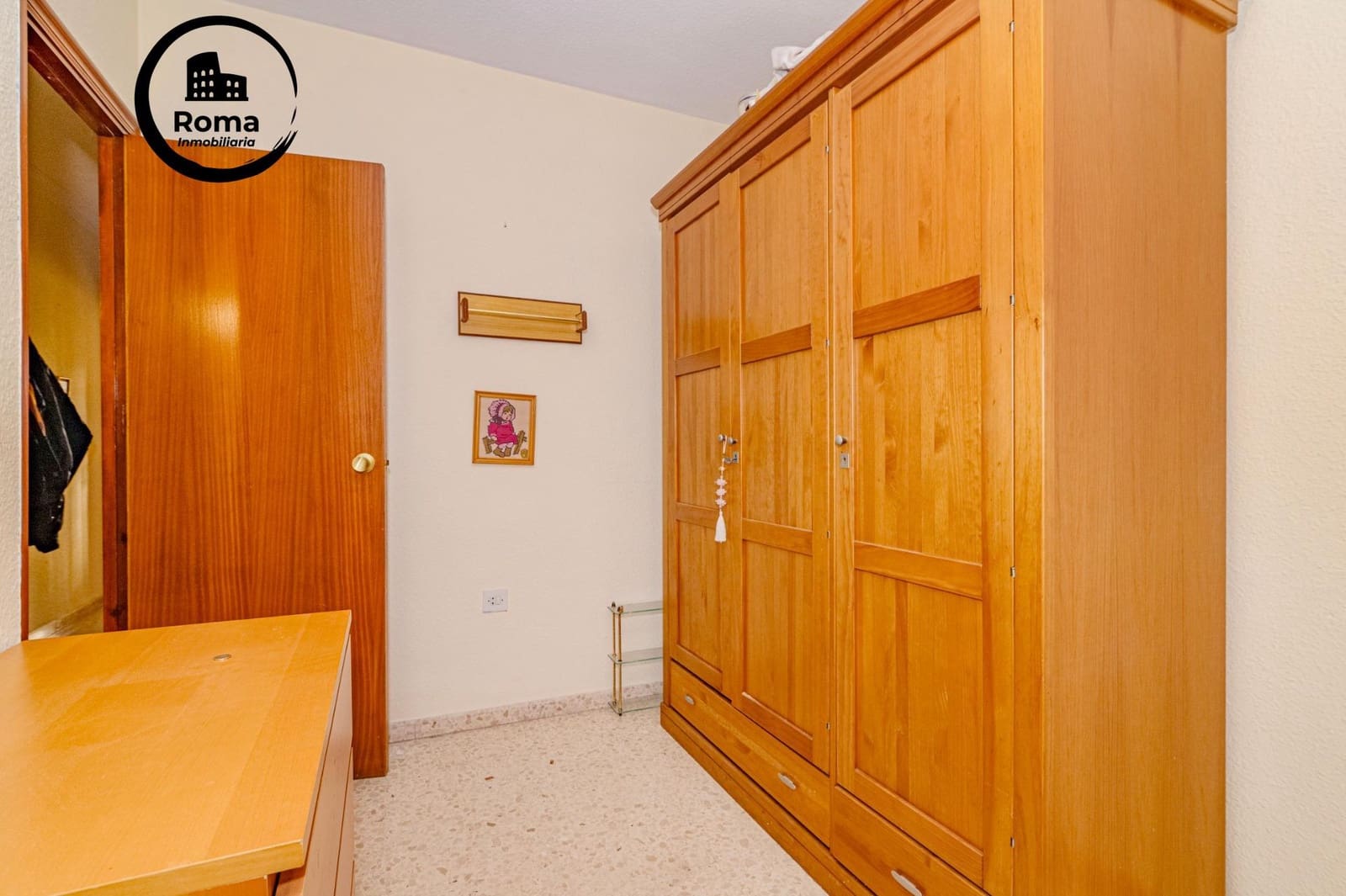 4 bedroom Flat for sale in Motril with garage - € 245,000 (Ref: 9491535)