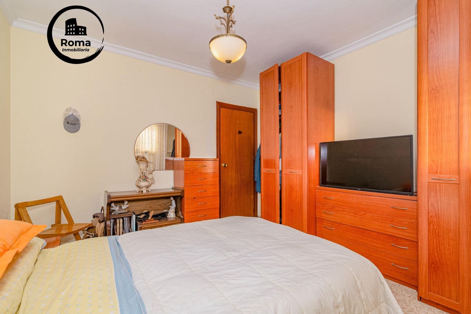 4 bedroom Flat for sale in Motril with garage - € 245,000 (Ref: 9491535)