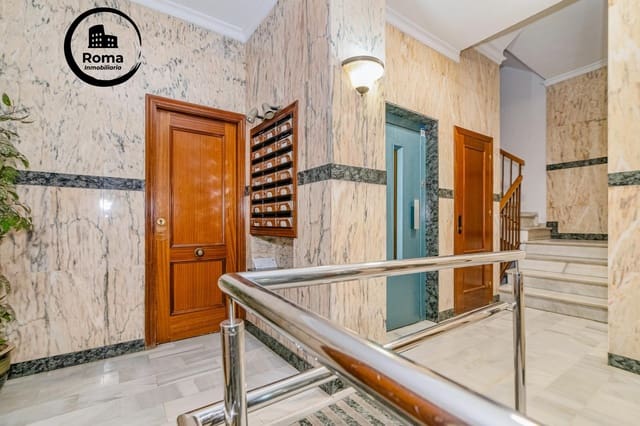 4 soverom Leilighet til salgs i Motril med garasje - € 245 000 (Ref: 9491535)